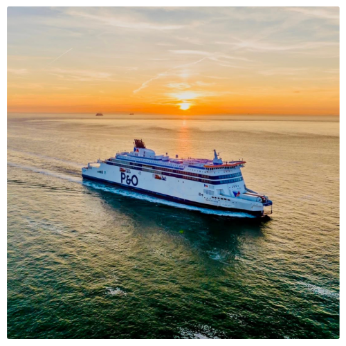 Ferry at sunset_600px sq